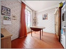 Maison et grange attenante