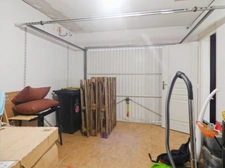 APPARTEMENT 4 PIECES EN REZ-DE-CHAUSSEE ET DE PLAIN PIED AVEC GARAGE ET PATIO