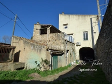 MAISON DE VILLAGE AVEC GRAND GARAGE, PISICNE, ETAGE AMENAGEABLE