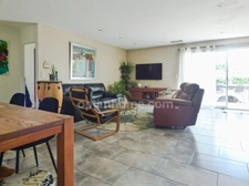 MAGNIFIQUE MAISON DE PLAIN-PIED, 4 CHAMBRES, PISCINE, GARAGE, sur parcelle de 1024m2