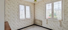 MAISON DES ANNEES 70 SUR GRAND TERRAIN CONSTRUCTIBLE 