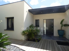 VILLA CONTEMPORAINE ENTRE PEZENAS ET LES PLAGES
