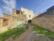 MAISON DE VILLAGE AVEC GRAND GARAGE, PISICNE, ETAGE AMENAGEABLE