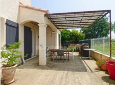 ALIGNAN-DU-VENT   MAISON 4 CHAMBRES, JARDIN, GARAGE, PISCINE SEMI ENTERREE