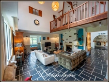 Maison à vendre 8 pièces LA CHAPELLE SUR ERDRE (44)