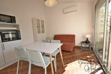 RAVISSANTE MAISONNETTE EN BORD DE PLAGE - LE BARCARES (66420)