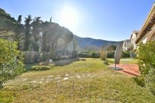 PROPRIÉTÉ DE 358 M² + DÉPENDANCE - ARLES SUR TECH (66150)