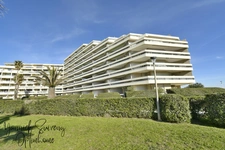 APPARTEMENT PREMIÈRE LIGNE AVEC TERRASSE - CANET PLAGE (66140)