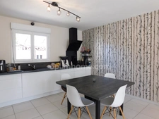 SAINT-JULIEN - MAISON INDIVIDUELLE DE PLAIN-PIED - 6 PIÈCES - 110 m² HABITABLES