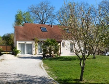 SAINT-JULIEN - MAISON INDIVIDUELLE DE PLAIN-PIED - 6 PIÈCES - 110 m² HABITABLES