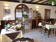 Dpt Lot (46), à vendre proche de GOURDON maison P18 de 420 m² - Terrain de 2466 m² 