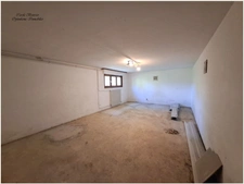 Exclusivité : Maison familiale spacieuse avec jardin arboré – 150 m² habitables (241 m² au total) – Terrain de 2162 m² – Poussay 