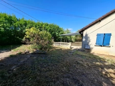 Pavillon sur sous-sol avec grand terrain – Belmont-sur-Vair