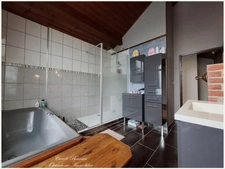  À vendre – Maison atypique avec piscine à Mirecourt