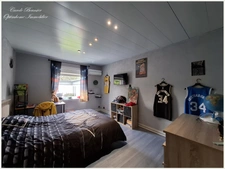  À vendre – Maison atypique avec piscine à Mirecourt