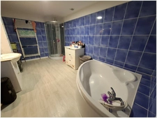 À vendre – Immeuble de rapport + Maison – Entièrement rénovés – Rentabilité nette 9.11 % – Vicherey Opportunité pour investisseurs !