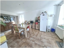 Maison d’environ 200 m² habitables avec dépendances – Aroffe