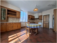  À VENDRE – Maison individuelle 6 pièces avec de beaux volumes et grenier aménageable à Châtenois (88)