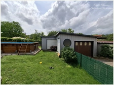  À vendre – Maison atypique avec piscine à Mirecourt