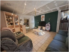 Maison d’environ 200 m² habitables avec dépendances – Aroffe