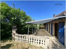 Pavillon sur sous-sol avec grand terrain – Belmont-sur-Vair