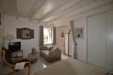 Domaine confidentiel avec piscine, maison d'amis et dépendances à SAINT BARTHELEMY (56)