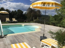 Domaine confidentiel avec piscine, maison d'amis et dépendances à SAINT BARTHELEMY (56)