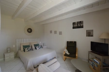 Domaine confidentiel avec piscine, maison d'amis et dépendances à SAINT BARTHELEMY (56)