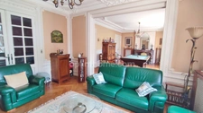 Propriété à vendre 8 pièces RIBEMONT (02)