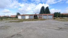 lot de garages à vendre à BEAUTOR (02)