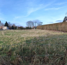 Terrain à vendre de 8 014,00 m² ETREILLERS (02)