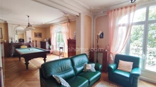 Propriété à vendre 8 pièces RIBEMONT (02)