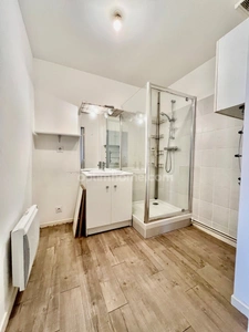 Appartement T4 3ème et dernier étage avec ascenseur