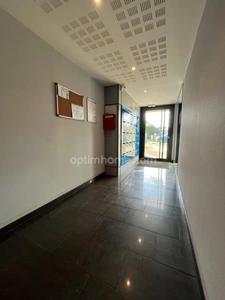 Appartement T4 3ème et dernier étage avec ascenseur