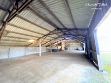 Propriété à vendre avec dépendances 11 pièces SAINT LORMEL (22)