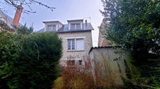 CHARTRES - MAISON DE 85 m² - GARAGE ET JARDIN