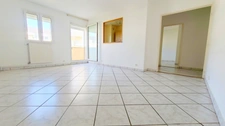 LUCE - APPARTEMENT 73.55 m² - ASCENSEUR - BALCON - CAVE ET PARKING