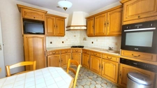 MAISON SUR SOUS-SOL TOTAL - 5 CHAMBRES ET VERANDA - MIGNIERES (28)