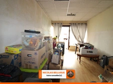 Habitez et travaillez au même endroit : 3 chambres et local commercial