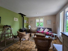 Maison de plain pied entourée de verdure au cœur d'Eymet
