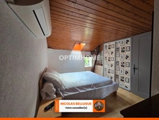 Maison en pierre, 2 ha et piscine avec revenus locatifs