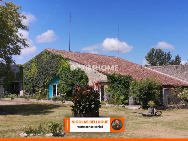 Gîtes et domaine de charme – 14 hectares au cœur de la Dordogne