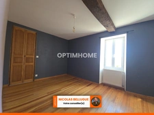 Maison 3 chambres avec garage et vue dégagée