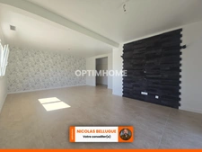 Maison rénovée avec 4 chambres et jardin clôturé