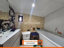 Maison en pierre rénovée avec piscine et appartement indépendant