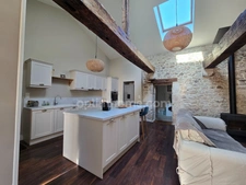 Maison en pierre rénovée 