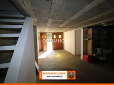 Maison avec piscine et sous-sol total à deux pas de Lauzun