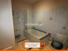 Habitez et travaillez au même endroit : 3 chambres et local commercial