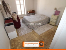 Habitez et travaillez au même endroit : 3 chambres et local commercial