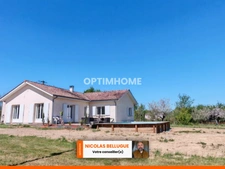 Maison de plain pied avec piscine 
